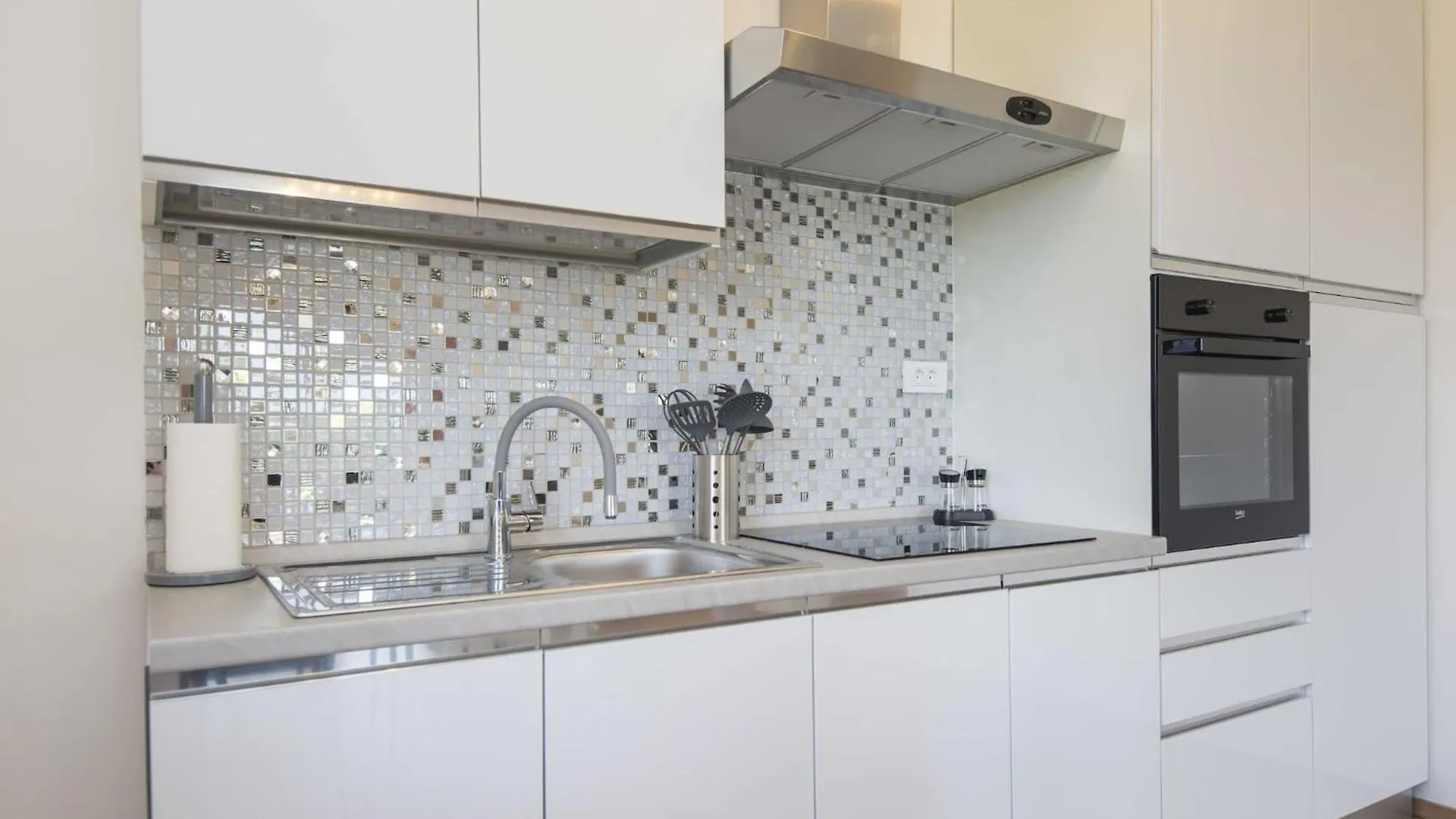 Apartment Mirna With Swimming Pool Labin  Hırvatistan